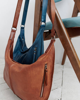 Jackson Handcrafted Leather Shoulder Bags: Cognac
