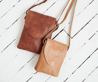 Peck Handcrafted Leather Crossbody Bags: Cognac