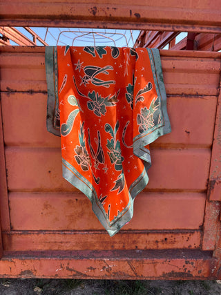 Spurs N’ Horseshoes in Rust Silk Western Cowgirl Wild Rag Scarf
