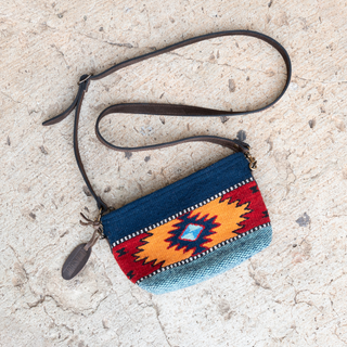 Eagle Eye Convertible Wool Clutch–Crossbody