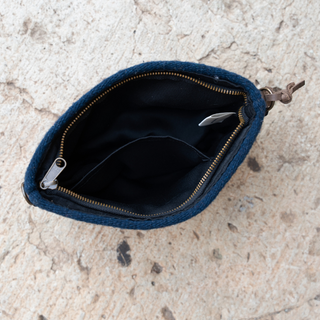 Eagle Eye Convertible Wool Clutch–Crossbody