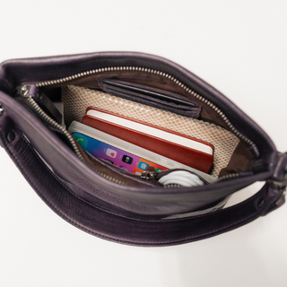 Ivy Leather Crossbody / Shoulder Bag: Camel
