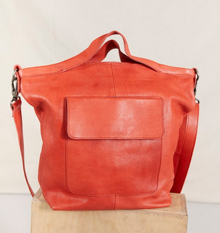 Bianca Handcrafted Leather Tote/Crossbody Bags: Cognac
