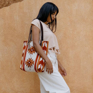 Encuentro Wool Bucket Tote–Leather Strap