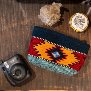 Eagle Eye Convertible Wool Clutch–Crossbody