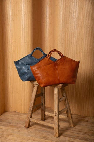 Nelly Handcrafted Leather Tote/Crossbody Bags: Oat
