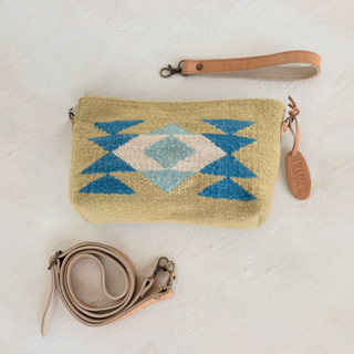 Xochi Convertible Wool Clutch–Crossbody