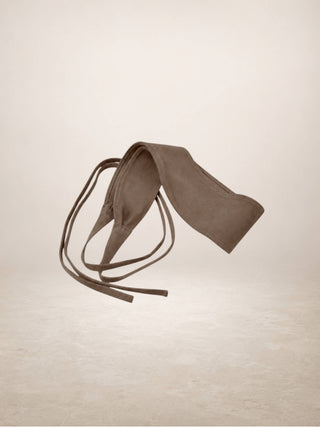 JUDIT: Grey