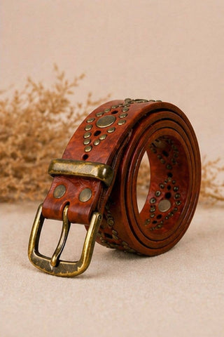 Wide brn leather belt w/ studs