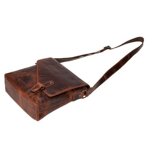Noah Leather Crossbody Satchel Bag in Chestnut